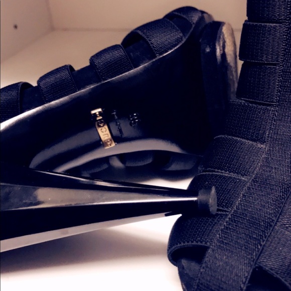 Gucci size 8 - Picture 2 of 3